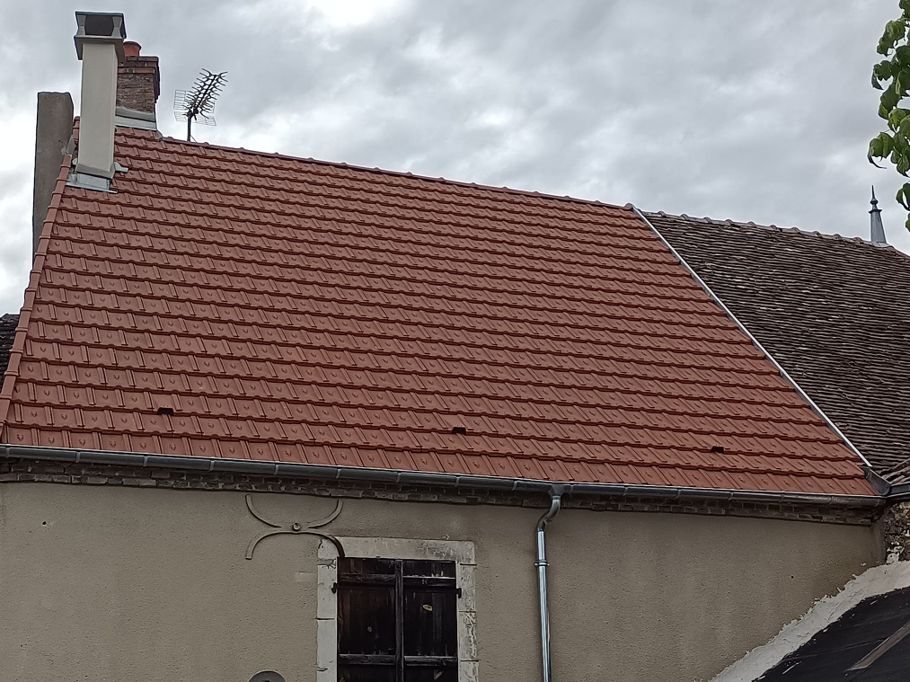 Toiture après rénovation par ENZO COUVERTURE en Corse-du-Sud